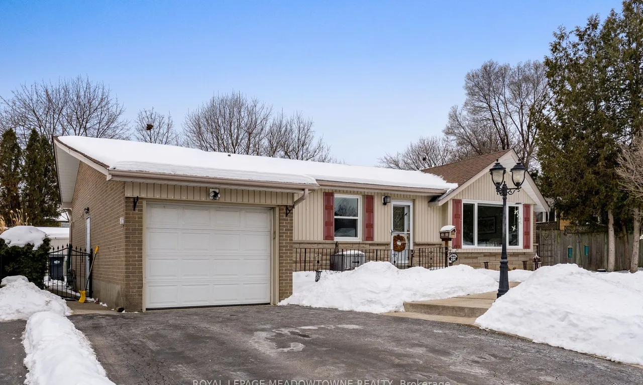 237 Elizabeth St, Brampton, ON L6Y 1S2