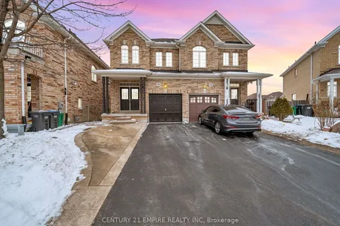 40 Delport Clse, Brampton, ON L6P 3T3