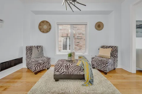 40 Delport Clse, Brampton, ON L6P 3T3