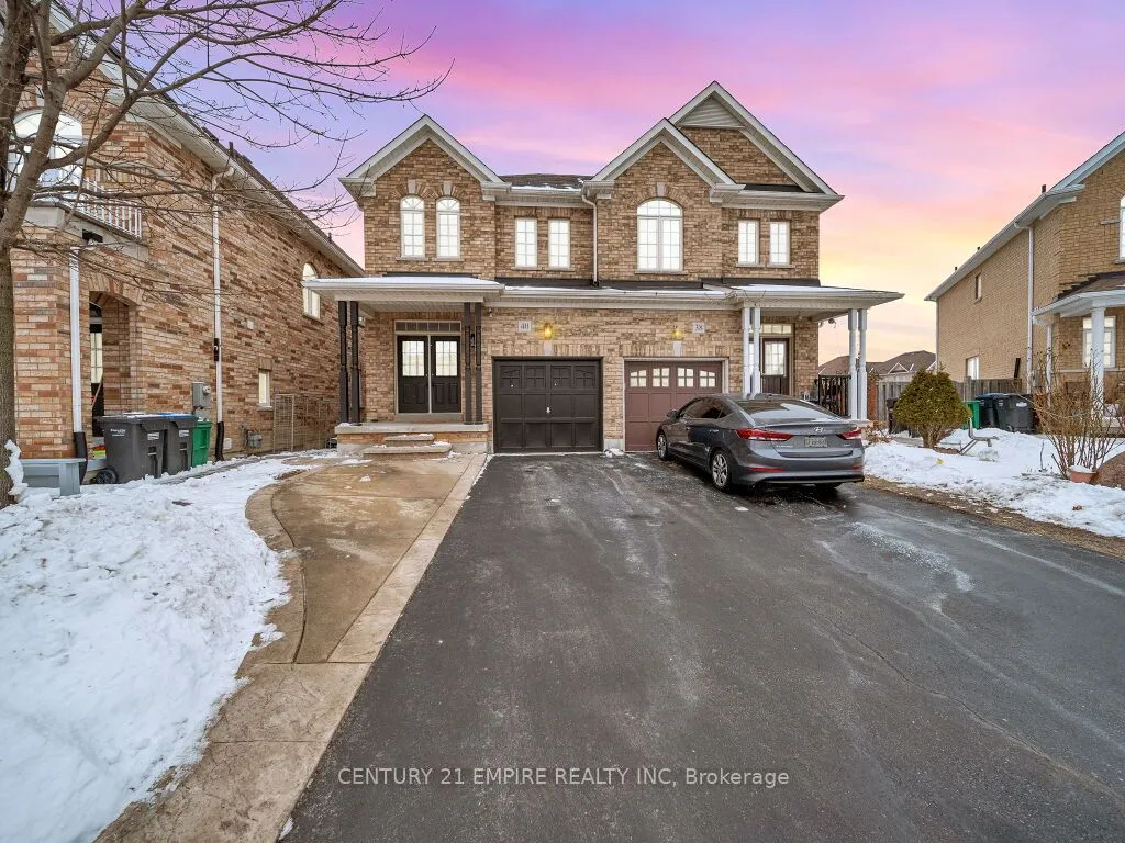 40 Delport Clse, Brampton, ON L6P 3T3