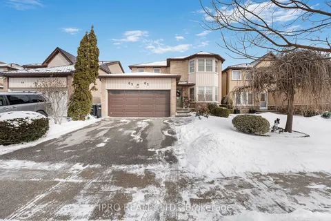 62 Newgreen Cres, Brampton, ON L6S 4Y5