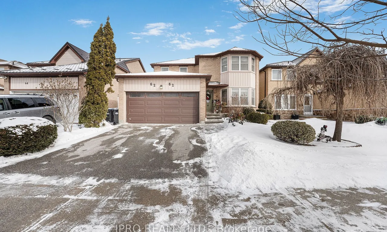 62 Newgreen Cres, Brampton, ON L6S 4Y5