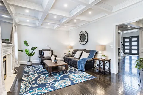 29 Darren Road, Brampton, ON L6P 1Z6
