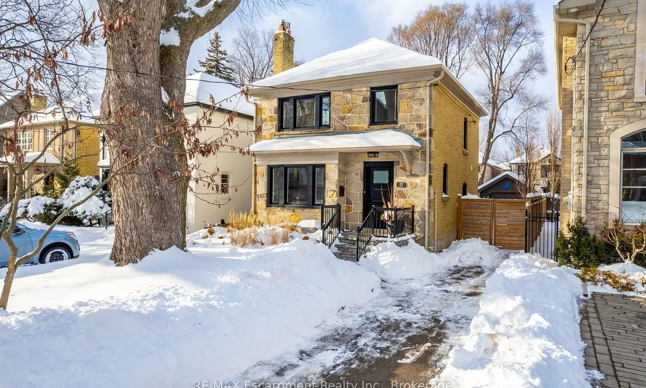 12 Meadowvale Dr, Toronto, ON M8Y 2N8