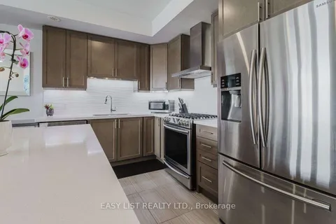 418 Athabasca Common, Oakville, ON L6H 0R6