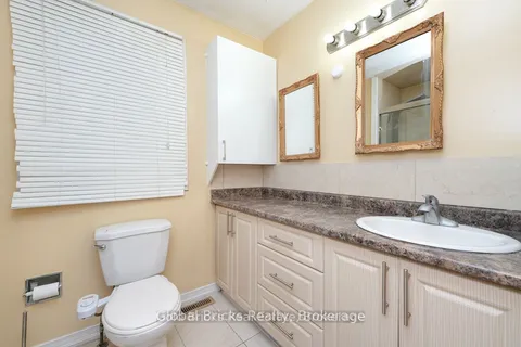 19 Mikado Cres, Brampton, ON L6S 3R3