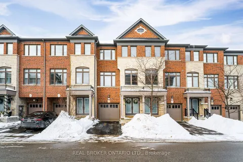 8 Whitehorn Lane, Halton Hills, ON L7G 0K1