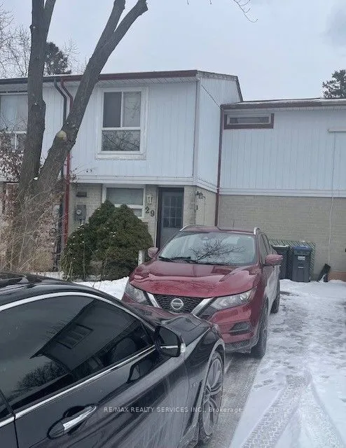 29 Geraldine Crt, Brampton, ON L6S 2J6