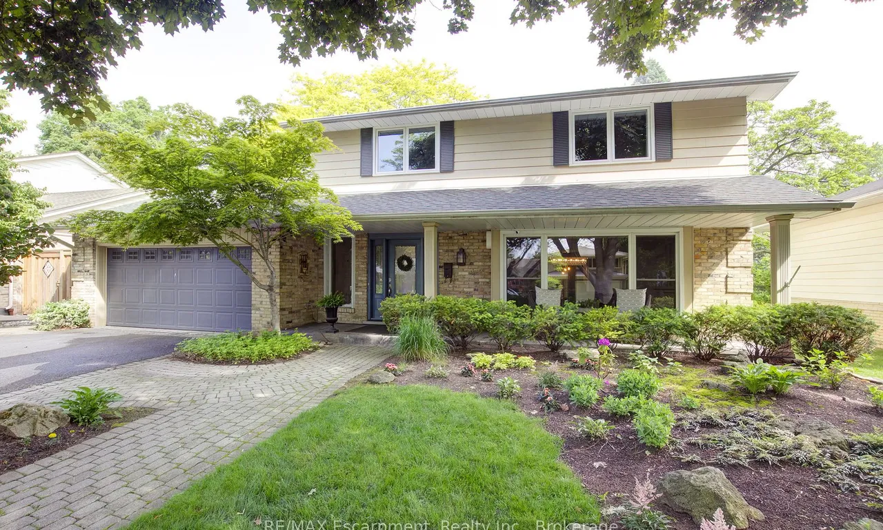 4462 Concord Pl, Burlington, ON L7L 1J4