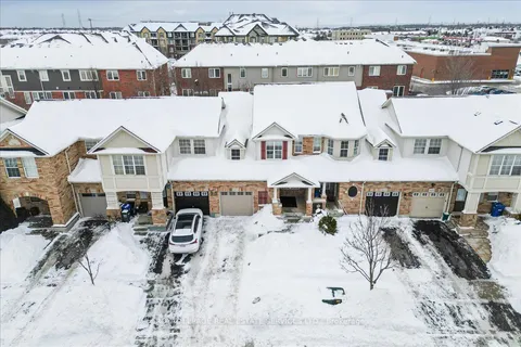 4054 Donnic Dr, Burlington, ON L7M 0A5