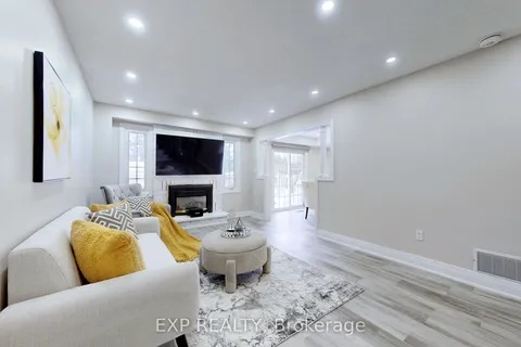 57 Rosebud Avenue, Brampton, ON L6X 2W4
