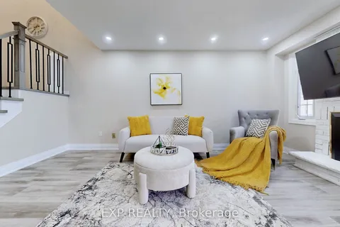 57 Rosebud Avenue, Brampton, ON L6X 2W4