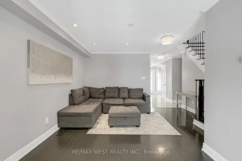 101 Cedargrove Rd, Caledon, ON L7E 2W6