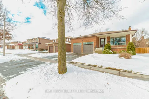 7 Princeton Terrace, Brampton, ON L6S 3S4