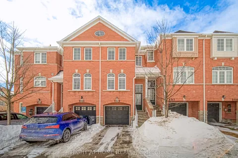 3319 Redpath Circle, Mississauga, ON L5N 8R4
