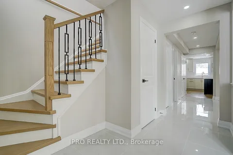 20 Heggie Road, Brampton, ON L6V 2K3