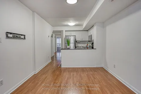 20 Laidlaw Street, Toronto, ON M6K 1X2