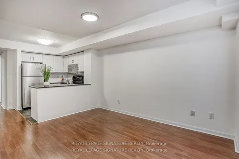 20 Laidlaw Street, Toronto, ON M6K 1X2