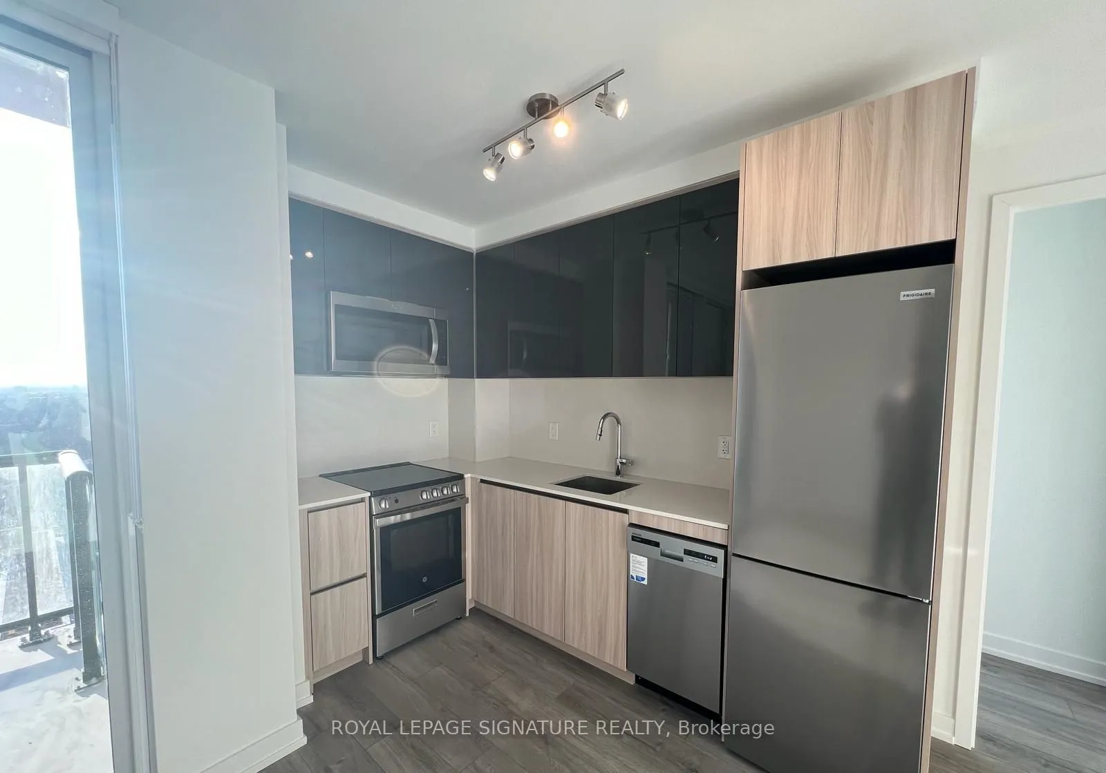 3100 Keele Street, Toronto, ON M3M 2H4