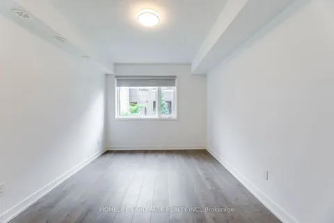 1133 Cooke Boulevard, Burlington, ON L7T 0C3