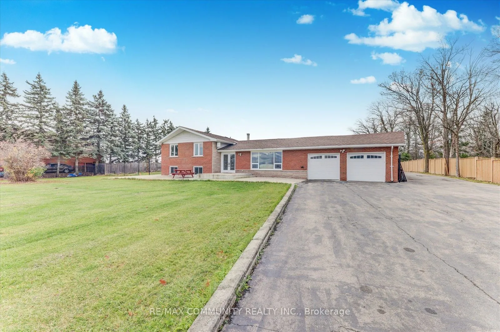 13096 Centreville Creek Road, Caledon, ON L7C 3A7