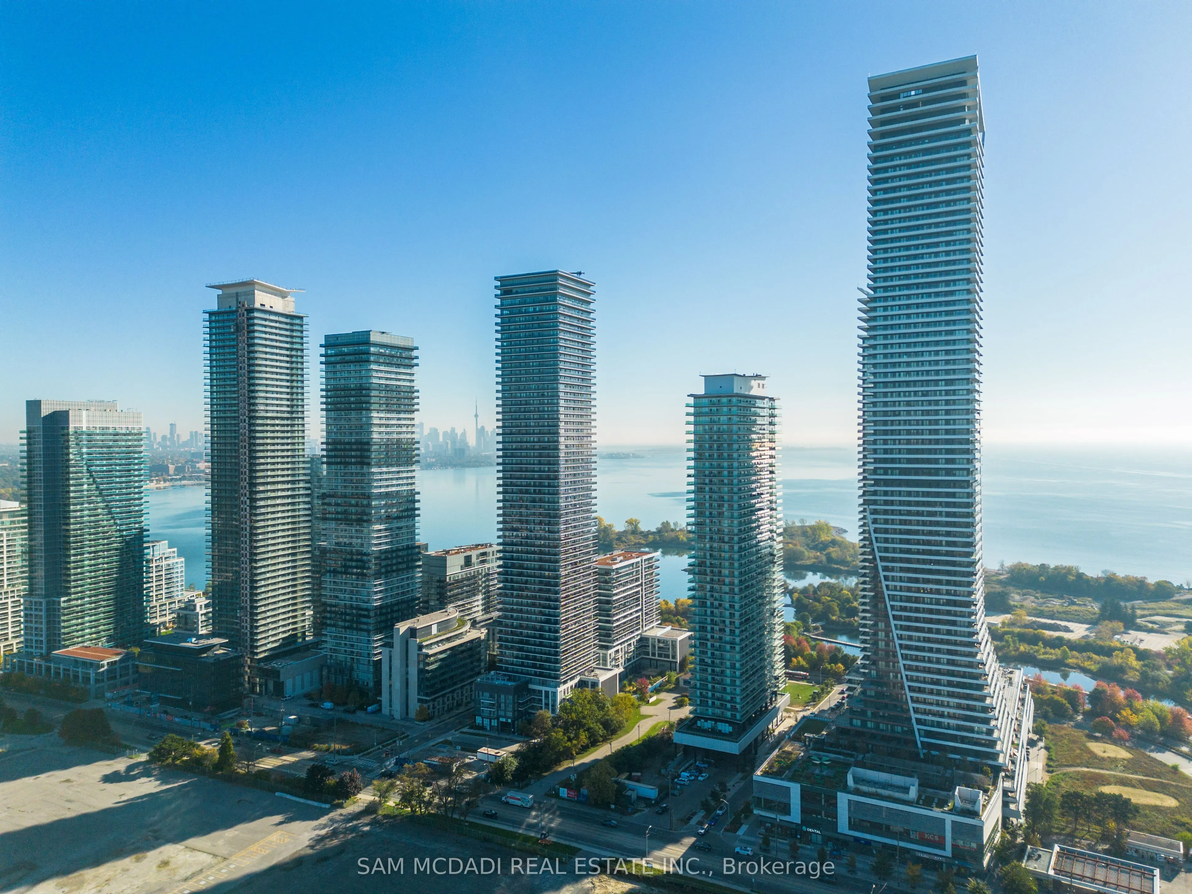 30 Shore Breeze Drive, Toronto, ON M8V 0J1