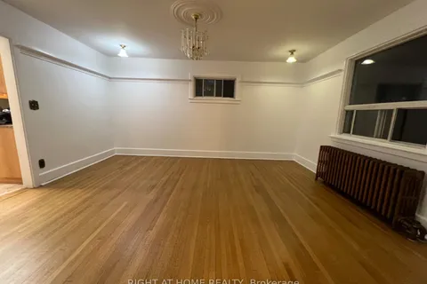 101 Ninth Street, Toronto, ON M8V 3E5