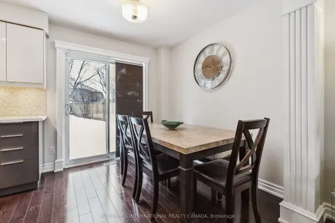 1400 Cobbler Lane, Oakville, ON L6M 3C1