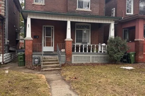 39 Humberside Avenue, Toronto, ON M6P 1J6