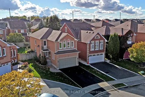 117 Lent Crescent, Brampton, ON L6Y 5E6