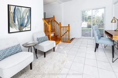 2005 KILBRIDE Street, Burlington, ON L7P 0H3