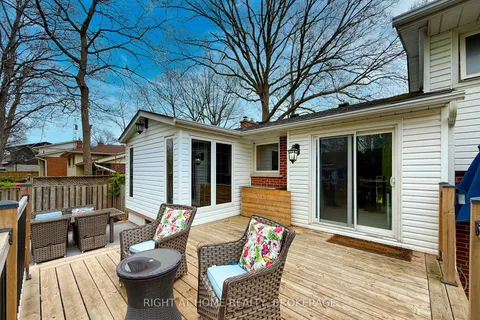 475 Sandlewood Road, Oakville, ON L6L 3S3