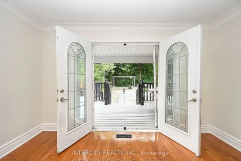 55 Ridgehill Drive, Brampton, ON L6Y 2C3