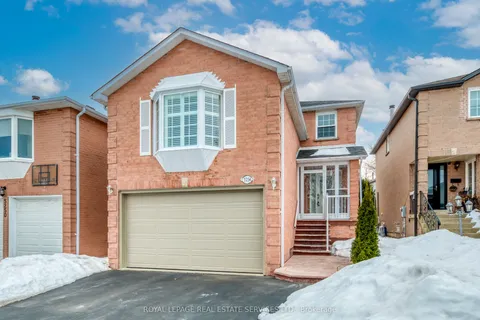 5254 Astwell Avenue, Mississauga, ON L5R 3H8