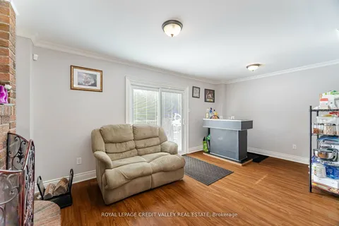 83 Fairglen Avenue, Brampton, ON L6X 1K7