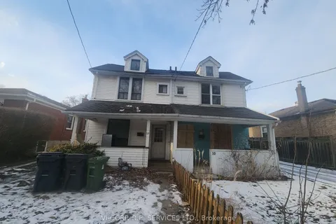 12 Cavell Avenue, Toronto, ON M8V 1P2