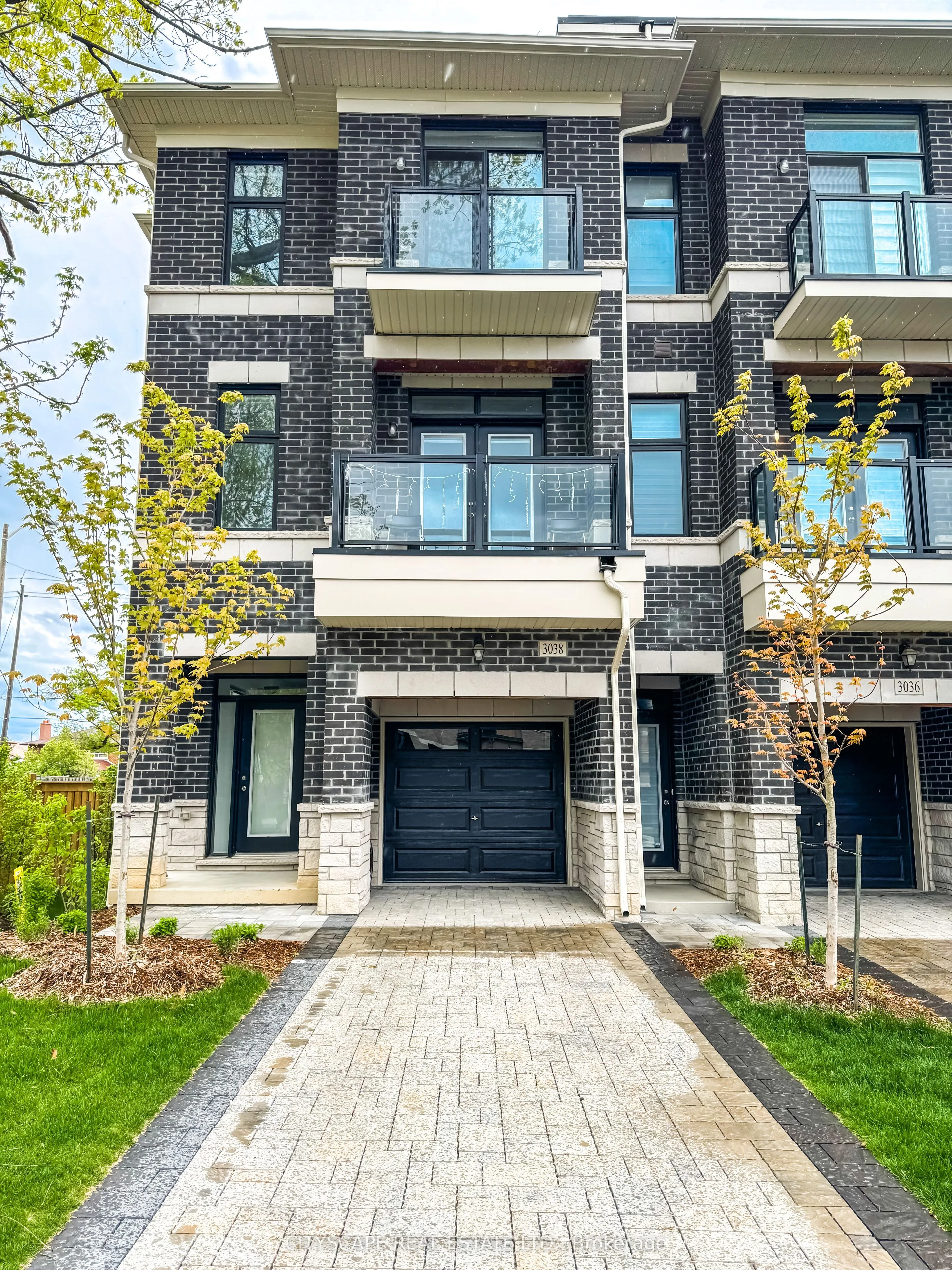 3038 Islington Avenue, Toronto, ON M9L 0A6