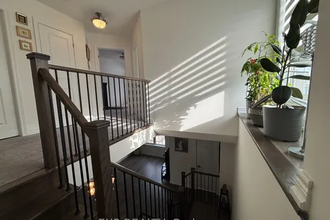 34 Faye Street, Brampton, ON L6P 4M9