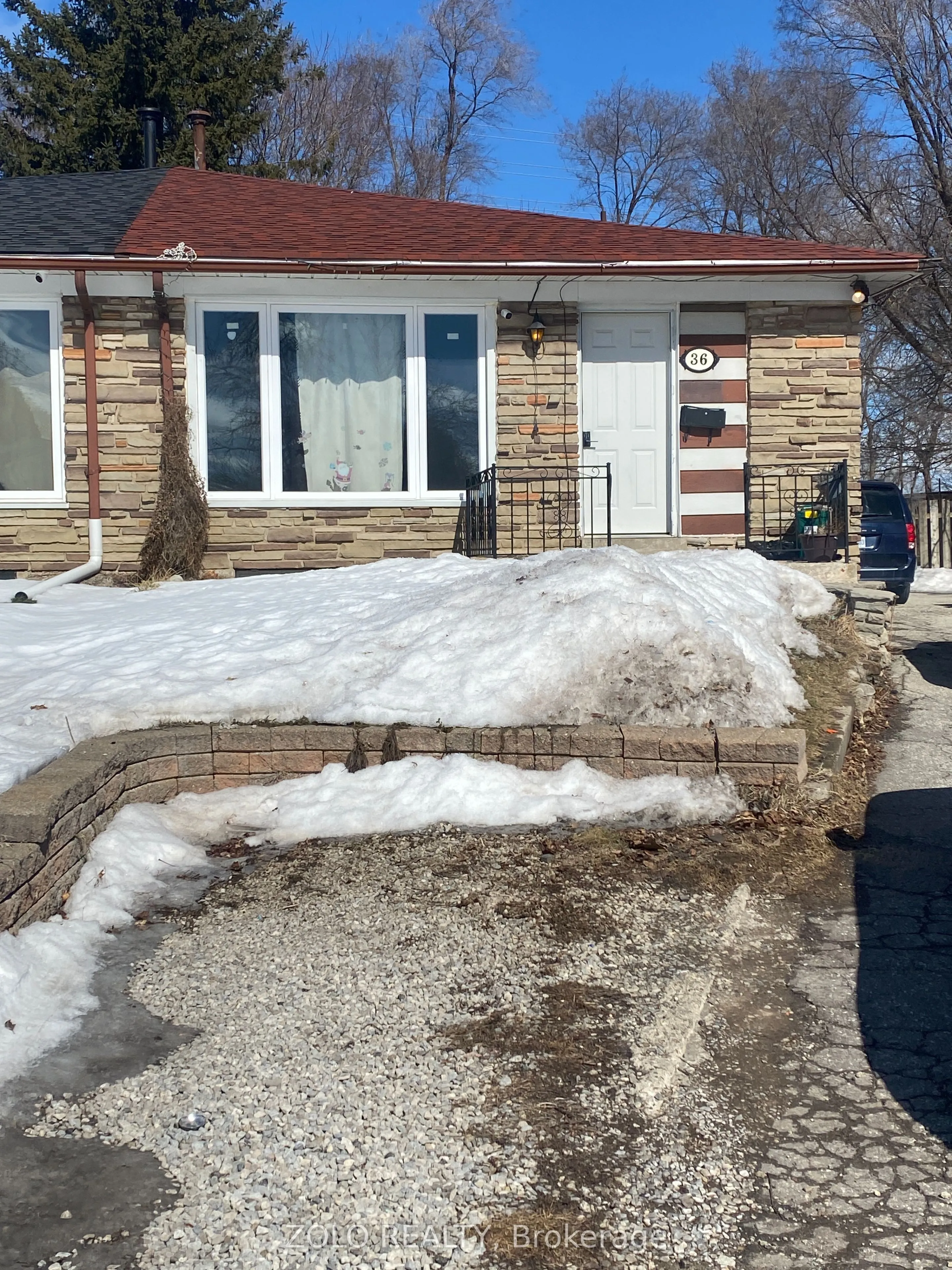 36 Northwood Drive, Brampton, ON L6X 2L2