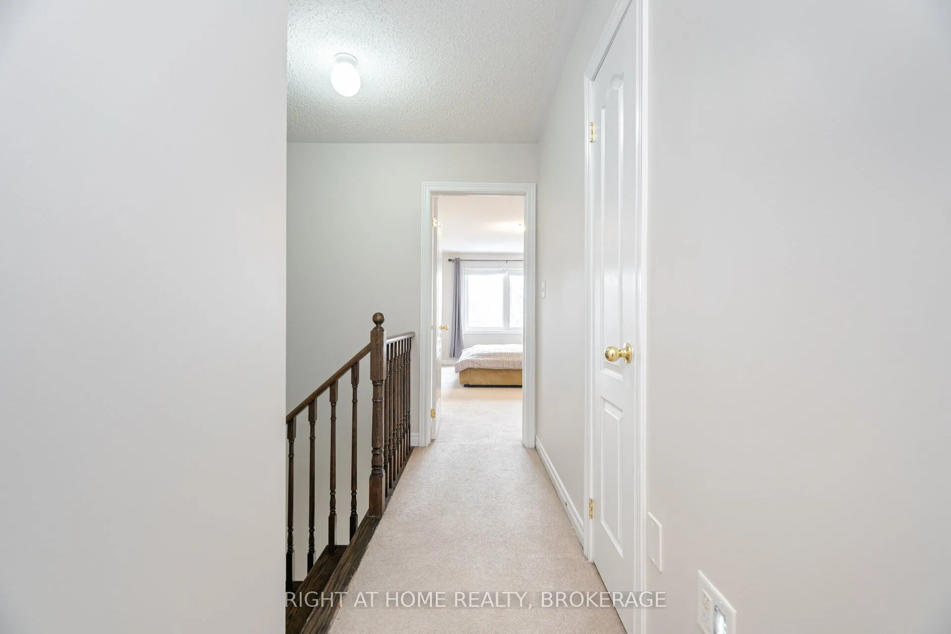 1328 Granrock Crescent, Mississauga, ON L5V 0E1
