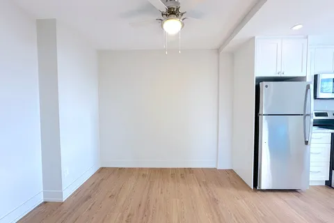 165 La Rose Avenue, Toronto, ON M9P 3S9
