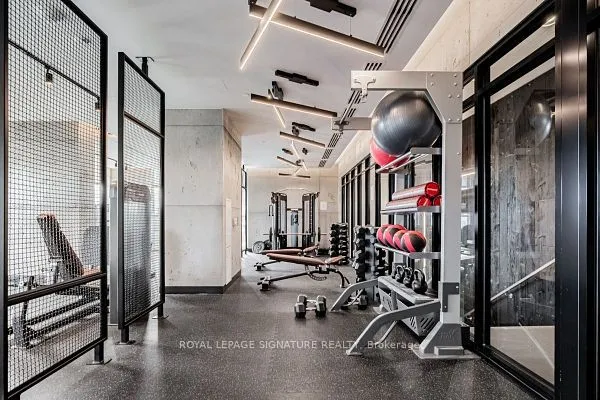 Condo Apartment interior view at 251 MANITOBA Street Toronto