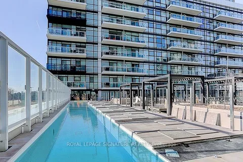 251 MANITOBA Street, Toronto, ON M8Y 0C7