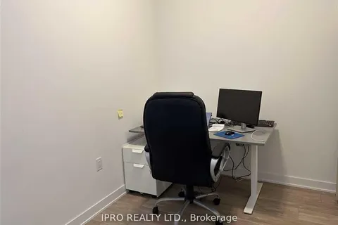 4655 Metcalfe Avenue, Mississauga, ON L5M 0Z8