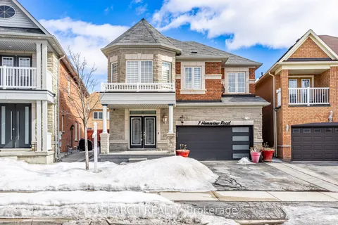 7 Homeview Road, Brampton, ON L6R 2L9