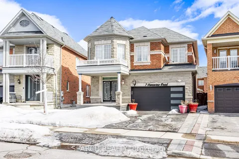 7 Homeview Road, Brampton, ON L6R 2L9