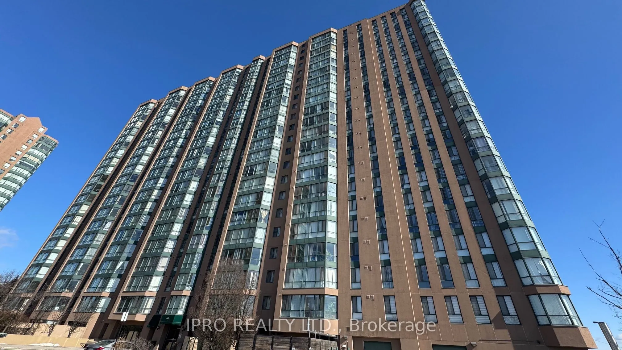 145 Hillcrest Avenue, Mississauga, ON L5B 3Z1