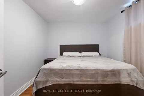 6 LACHINE Court, Toronto, ON M9C 4A5
