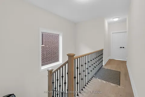 10 Tweedhill Avenue, Caledon, ON L7C 4K5