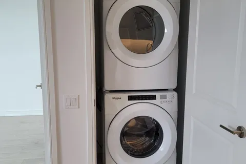 8 Nahani Way, Mississauga, ON L4Z 4J8